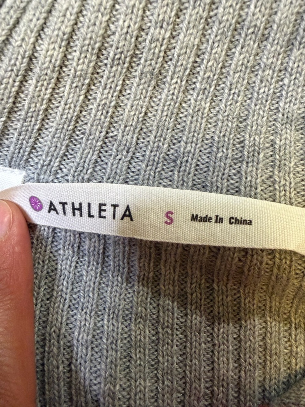Athleta Light Gray Half-Zip Pullover Sweater with Red Trim blended wool size S - Picture 2 of 8